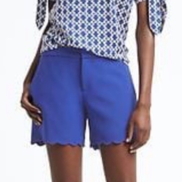 Banana Republic Scalloped Navy Shorts - Size O - Picture 4 of 4